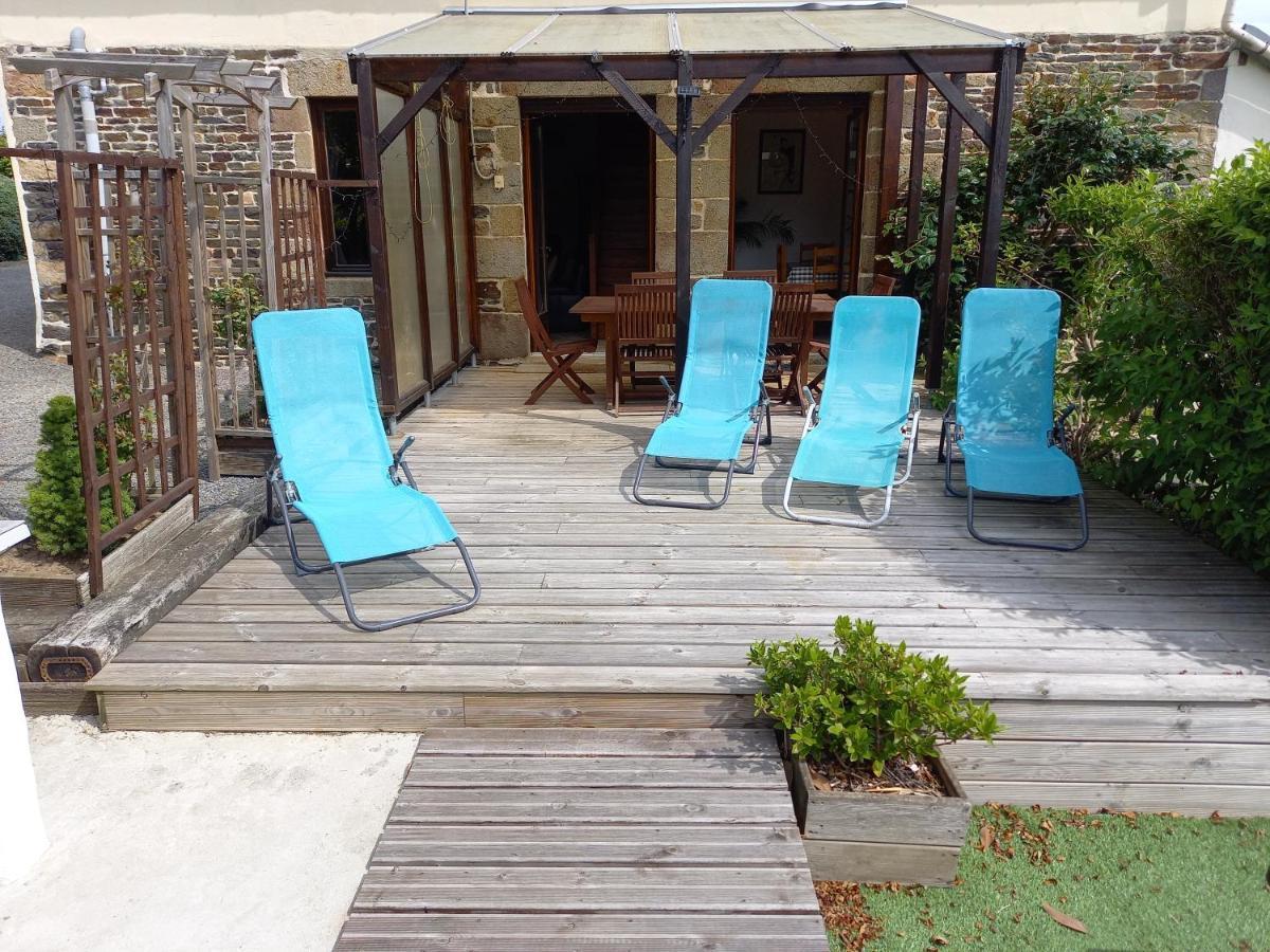 La Gasteboisiere With Swimming Pool And Games Room Le Mesnil-Adelee 外观 照片