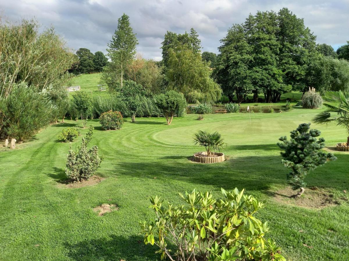 La Gasteboisiere With Swimming Pool And Games Room Le Mesnil-Adelee 外观 照片