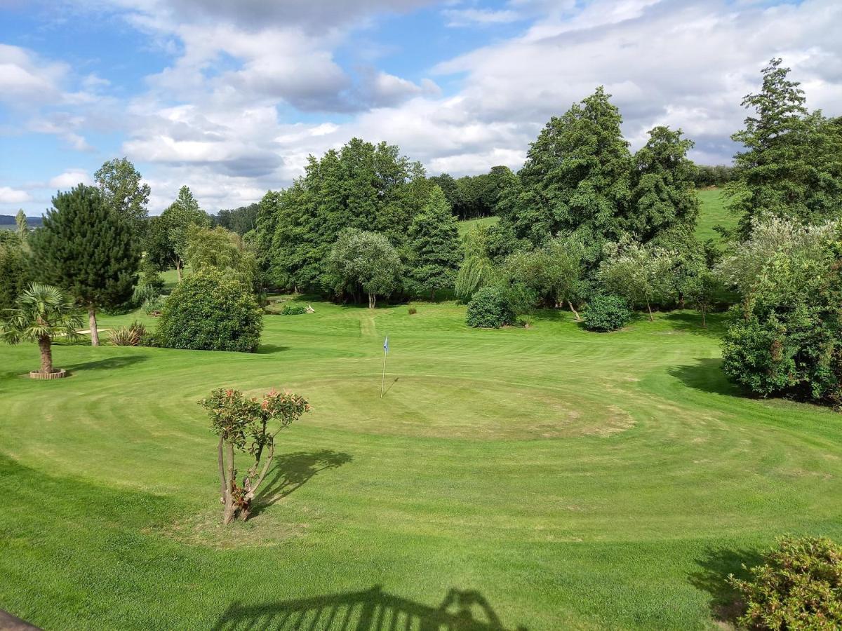 La Gasteboisiere With Swimming Pool And Games Room Le Mesnil-Adelee 外观 照片