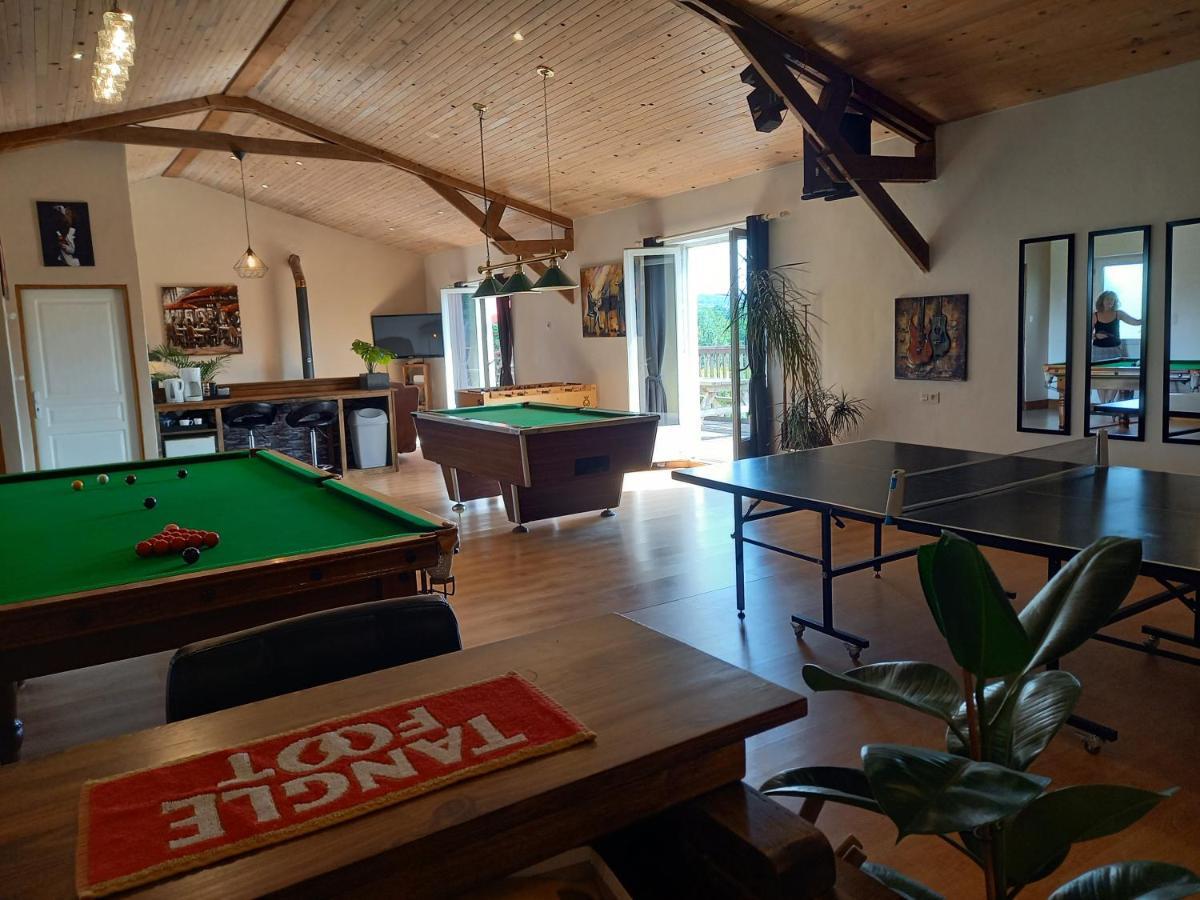 La Gasteboisiere With Swimming Pool And Games Room Le Mesnil-Adelee 外观 照片