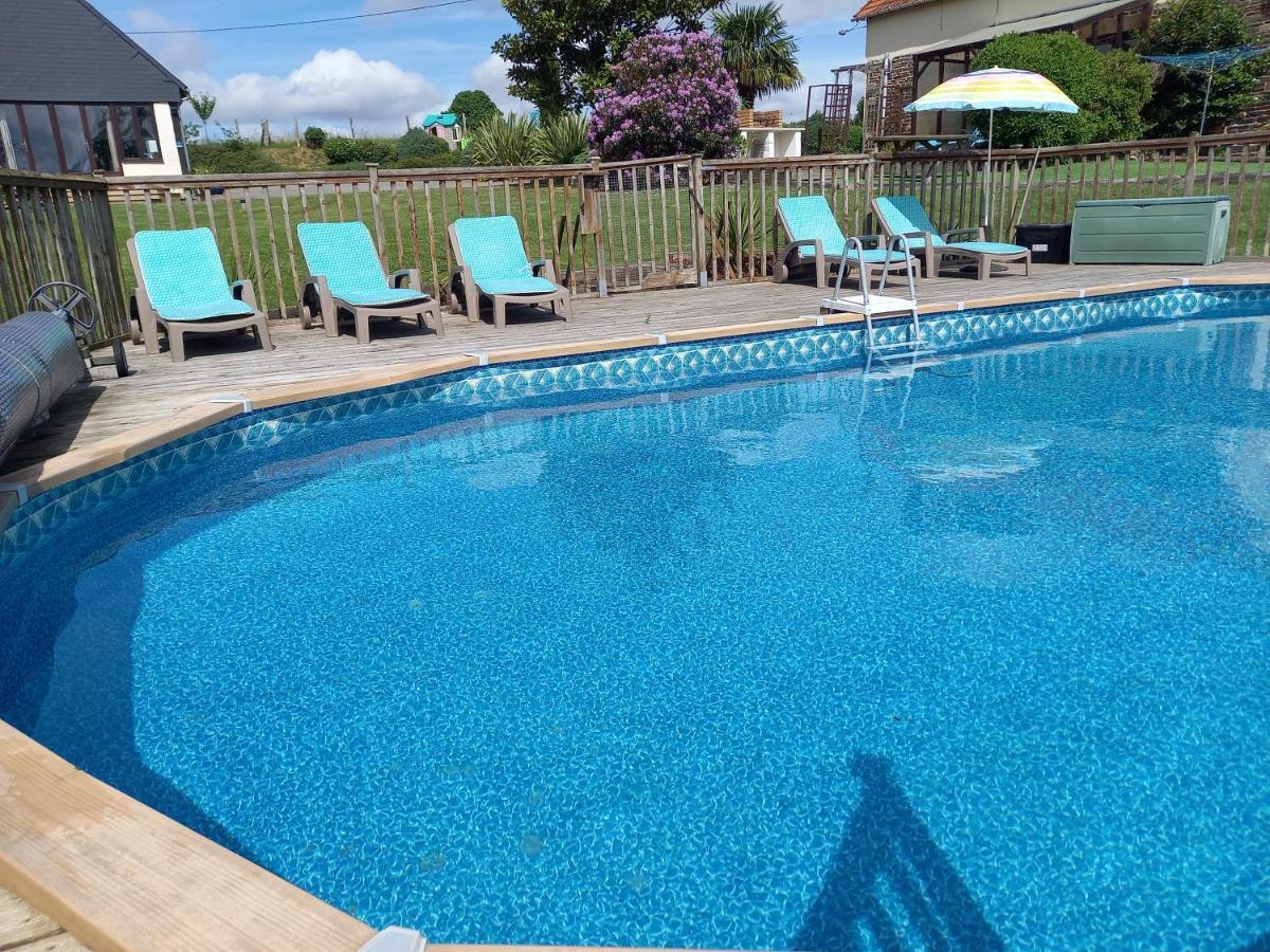 La Gasteboisiere With Swimming Pool And Games Room Le Mesnil-Adelee 外观 照片
