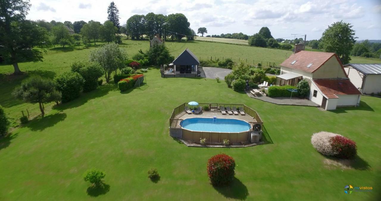 La Gasteboisiere With Swimming Pool And Games Room Le Mesnil-Adelee 外观 照片